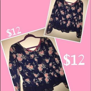 Floral sheer long sleeve 💫